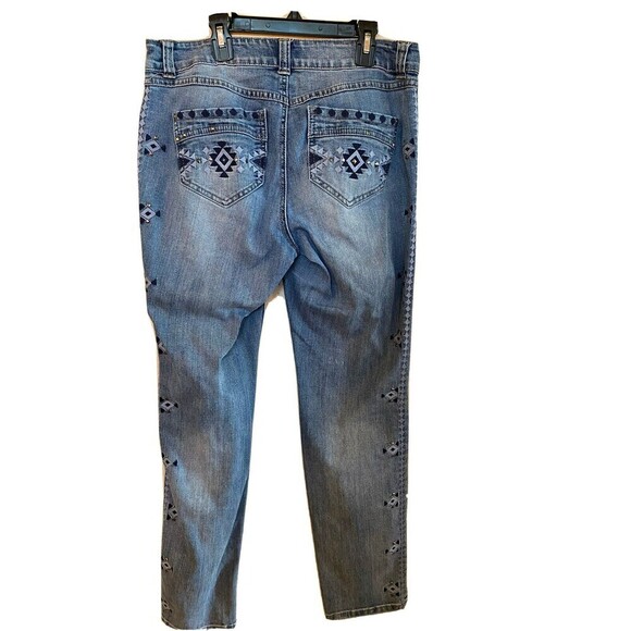 INC Denim Jeans With Graphic Going Down The Side Of The Leg. Sz.8 - Picture 2 of 9
